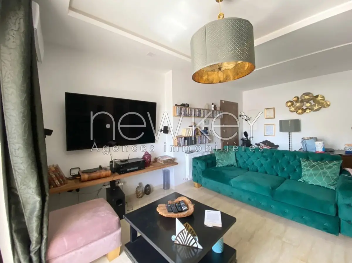 Bel Appartement S+2 à louer à La Soukra