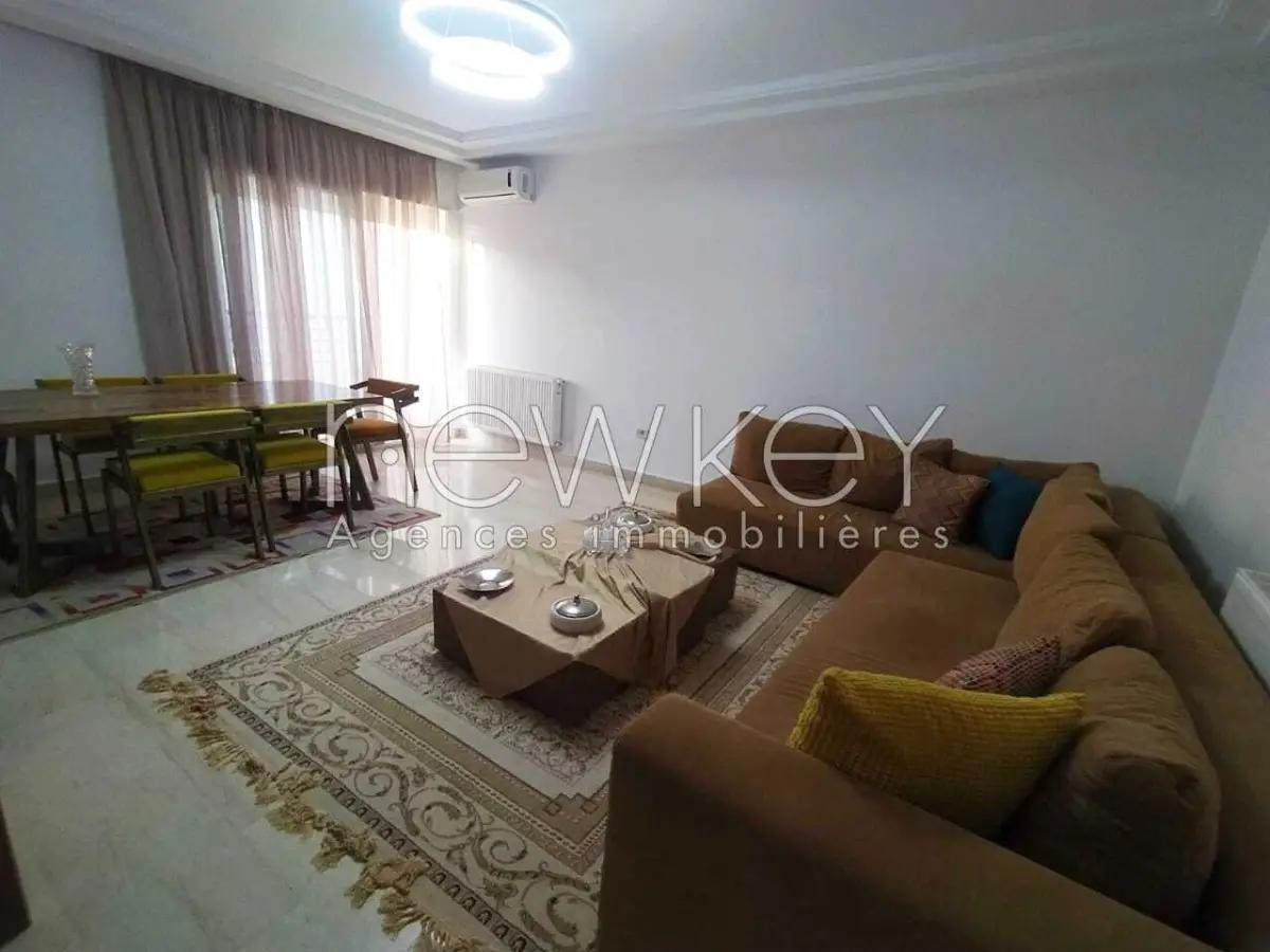 Appartement S+3 à vendre à La Soukra