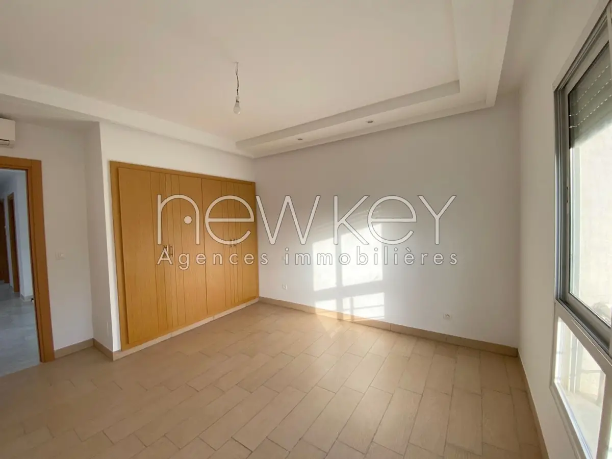Appartement S+1 à louer à La Soukra