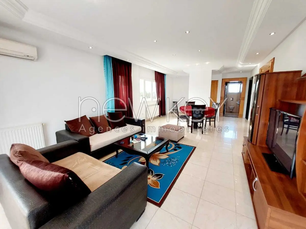 Etage de villa s3 Meublé avec terrasse à la Marsa