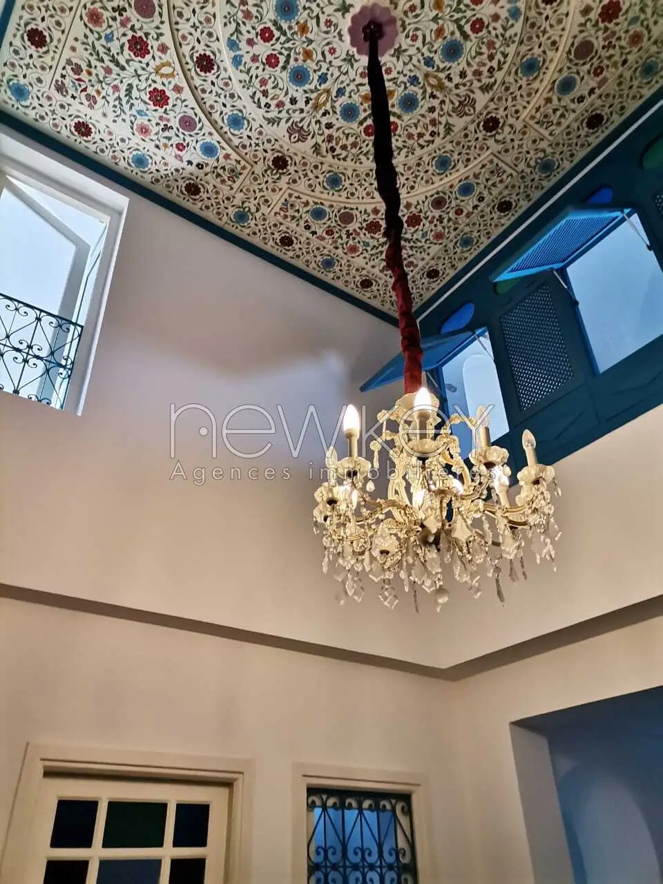 Un magnifique Duplex à louer à Gammarth