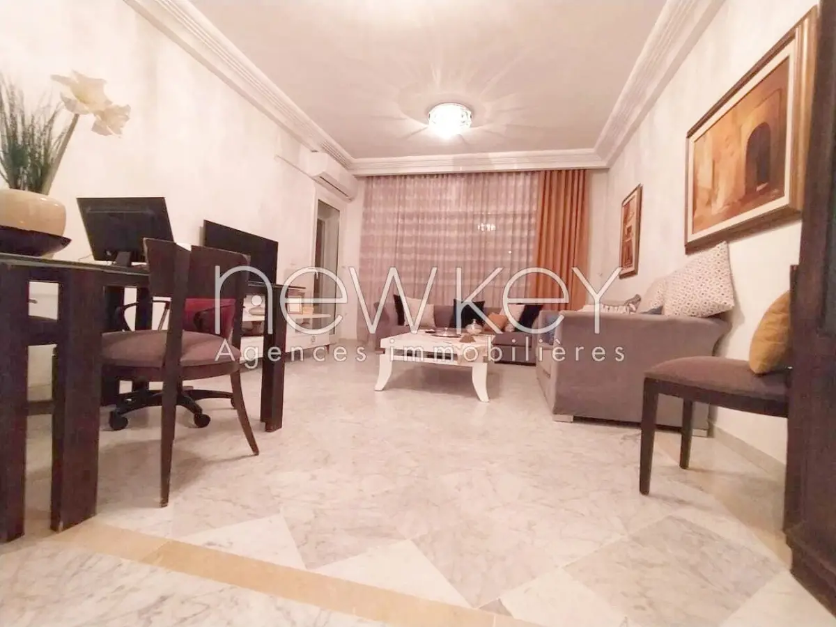 Appartement S+3 à vendre à L'Aouina