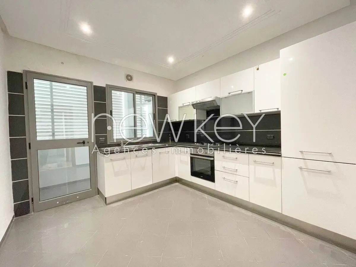 Appartement S3 à louer aux berges du lac 2