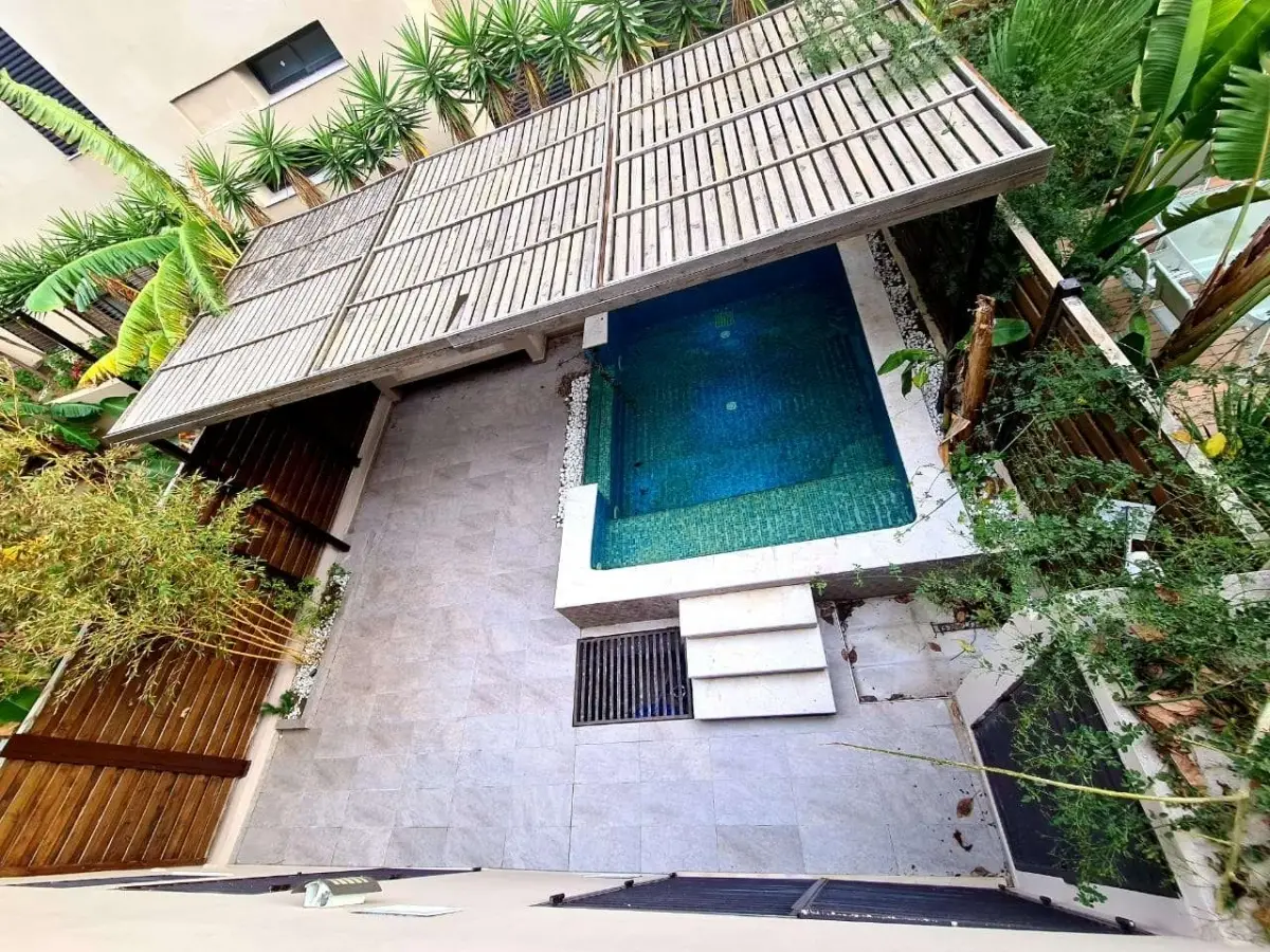 Joli Triplex avec piscine à la Marsa