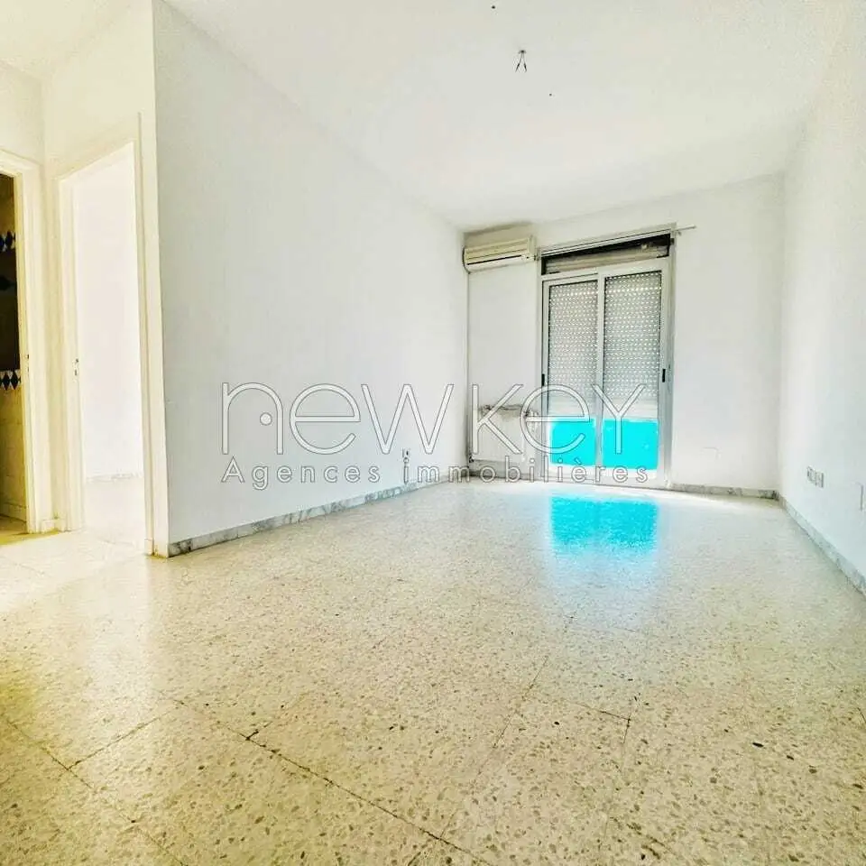 Un Appartement S+1 à louer à Ain Zaghouan