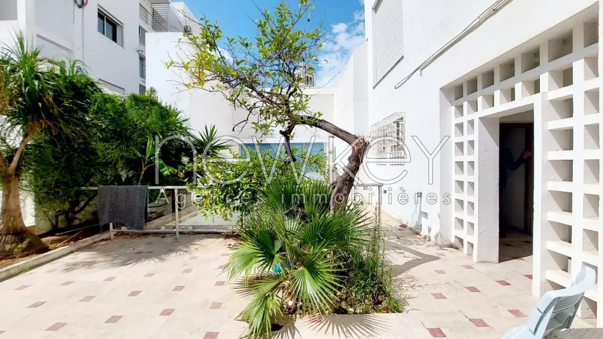 Coquette Villa au coeur de Tunis.