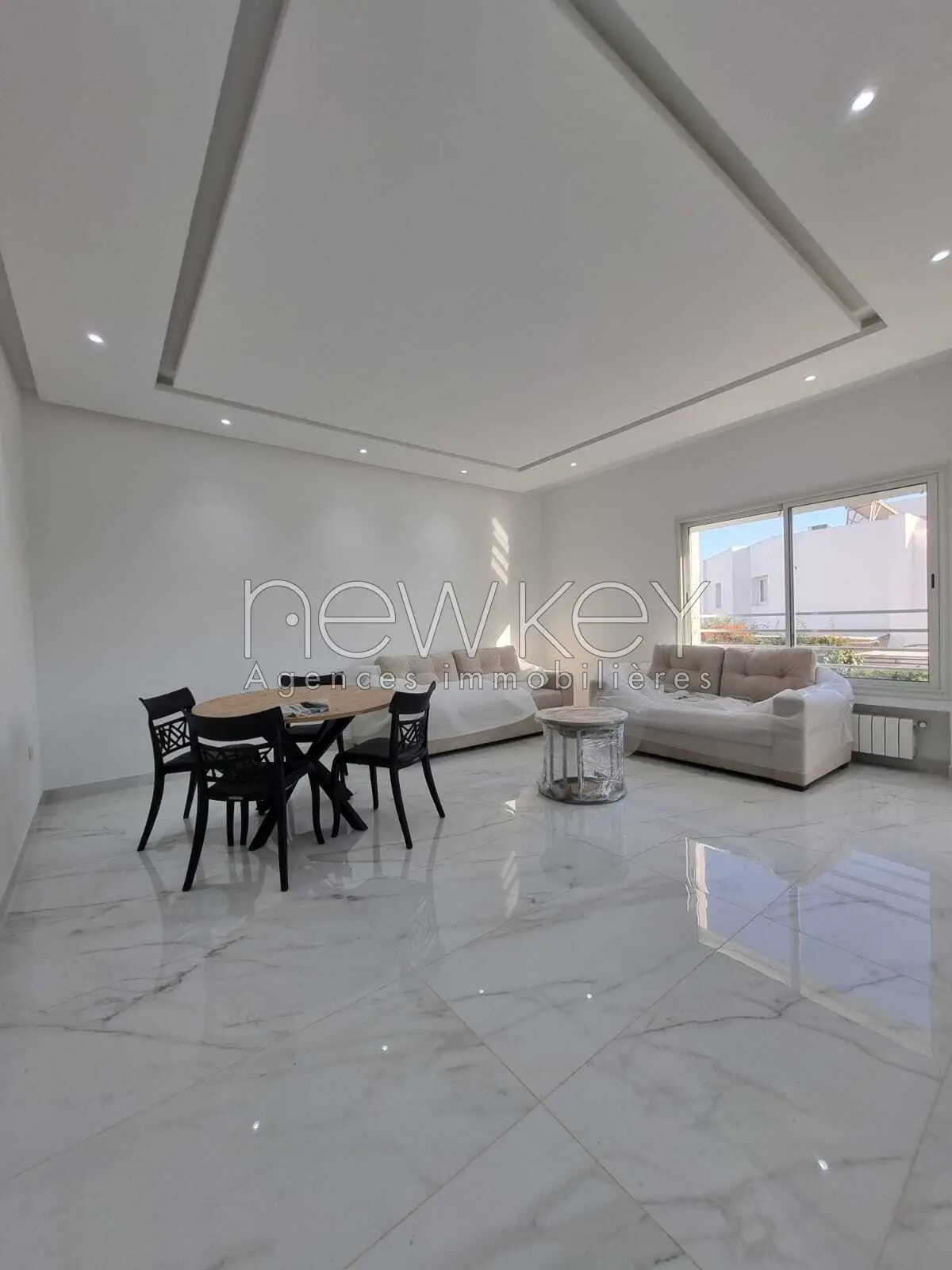 Appartement S+2 meublé à louer à la Marsa