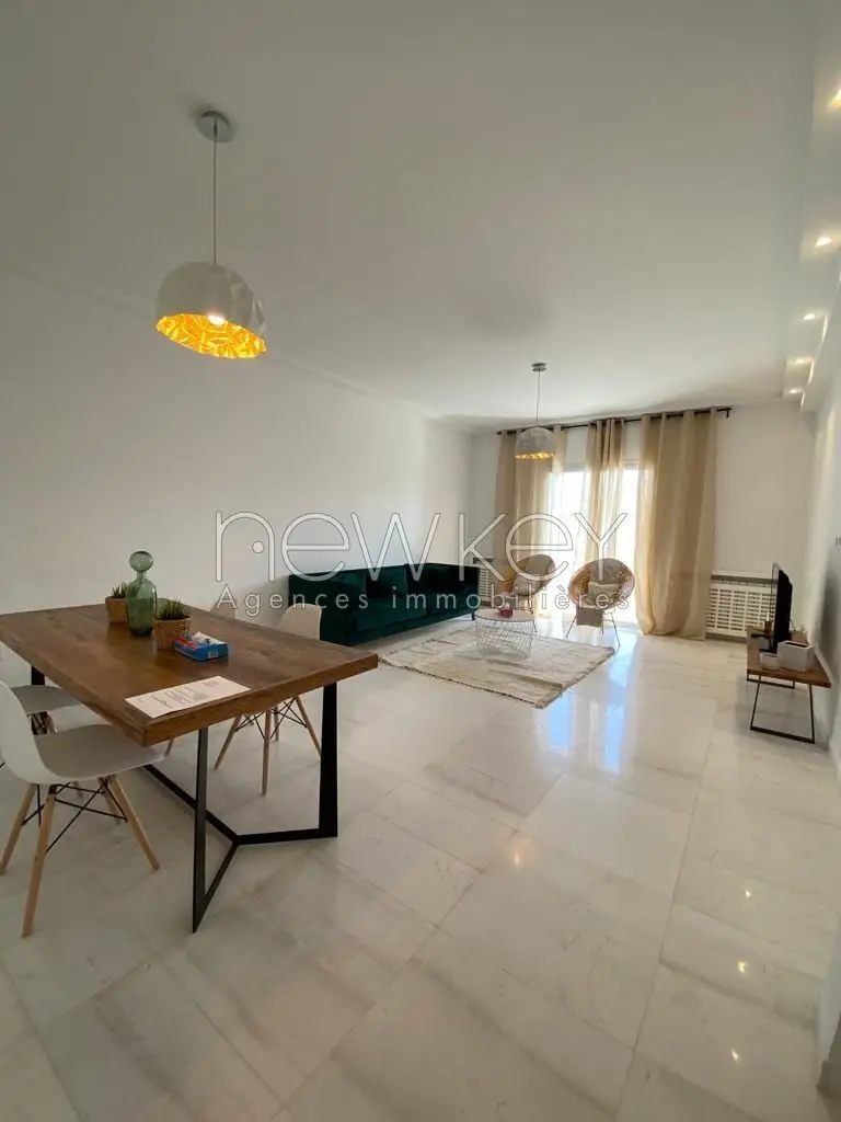 Un appartement s+3 meublé à Gammarth