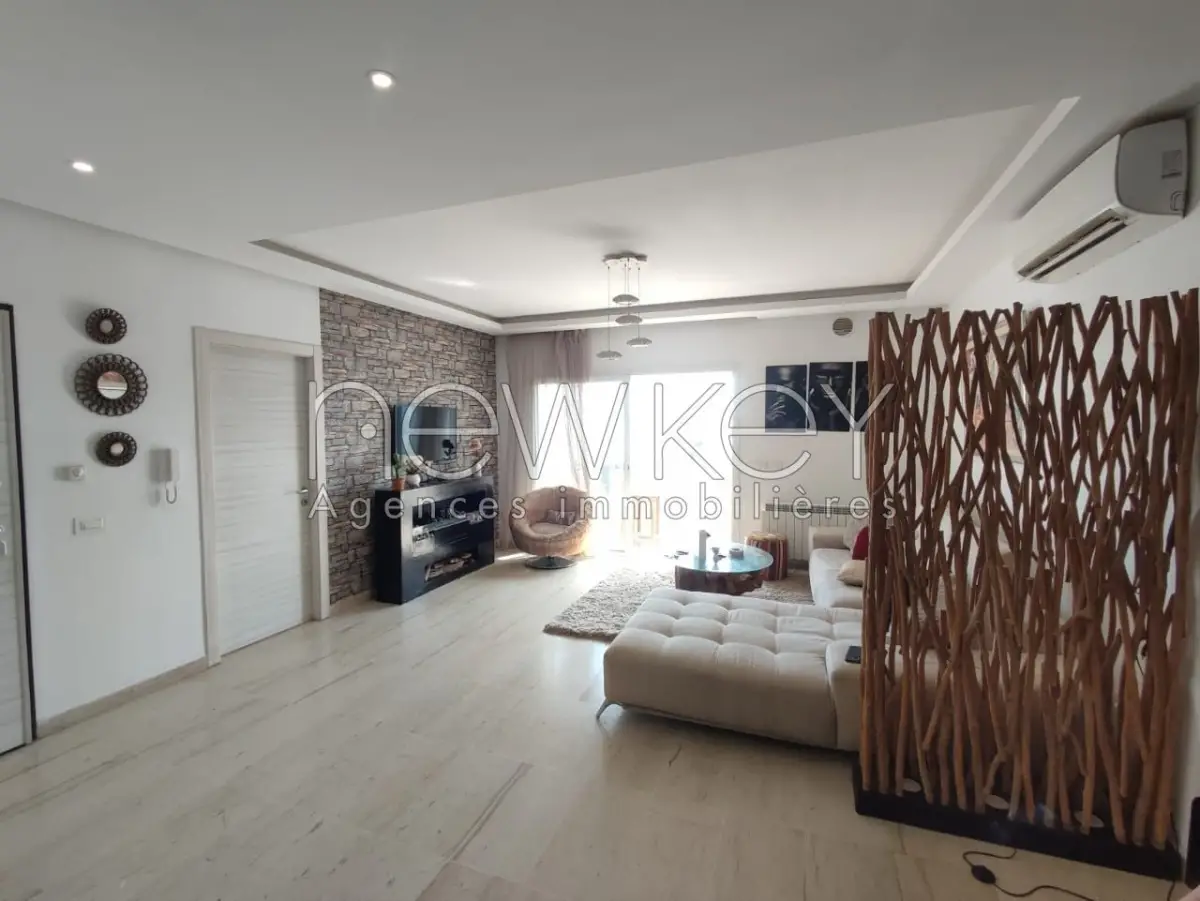 Un Bel Appartement S+2 à Louer à La Soukra