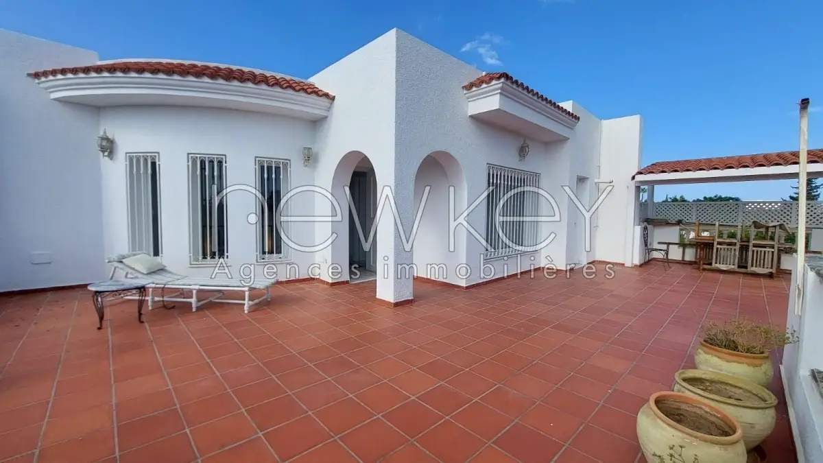 Duplex s+3 au cœur de la marsa
