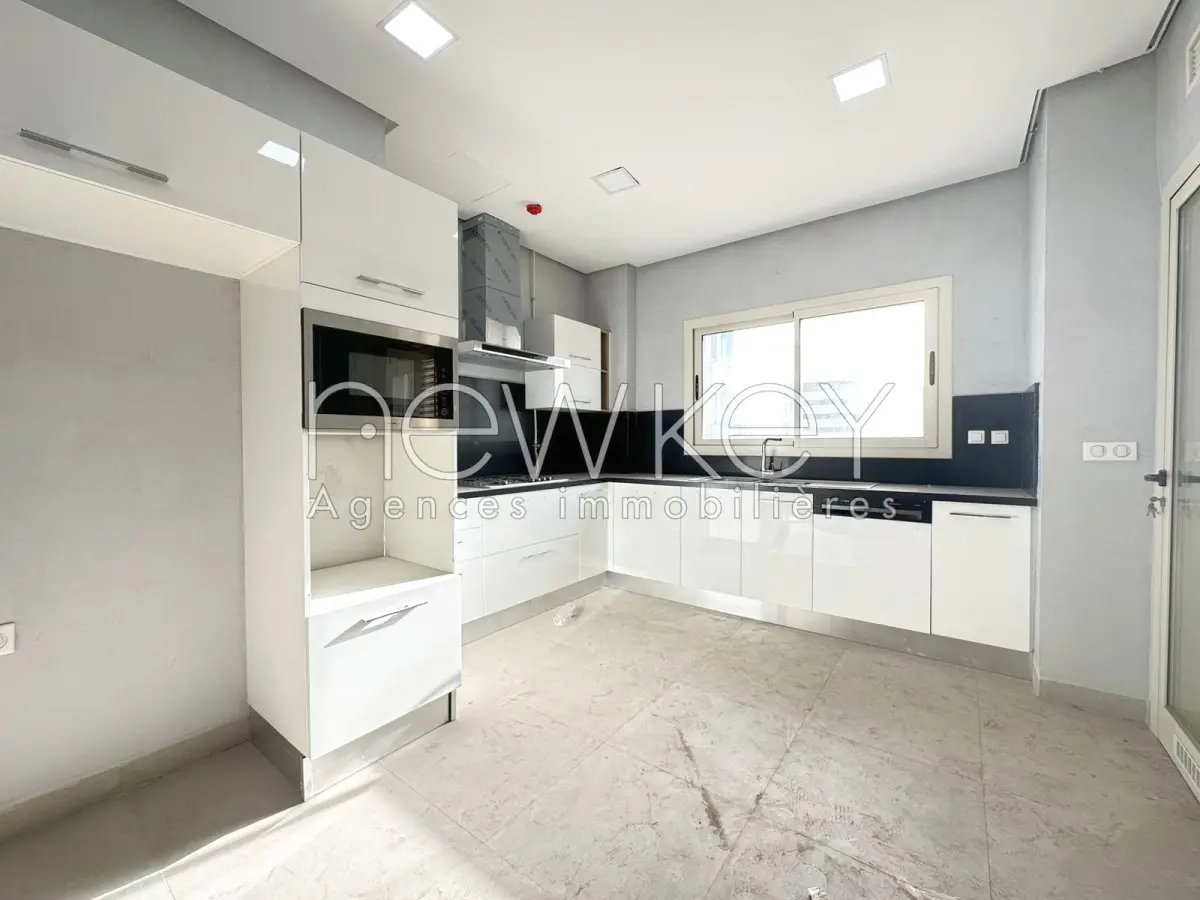 Appartement S3 neuf à louer au Lac 2