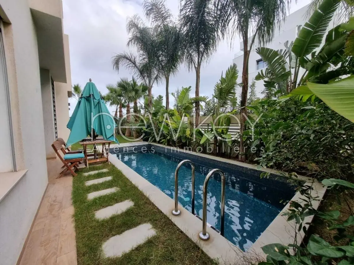 Magnifique Appartement s+4 meublé à la Marsa