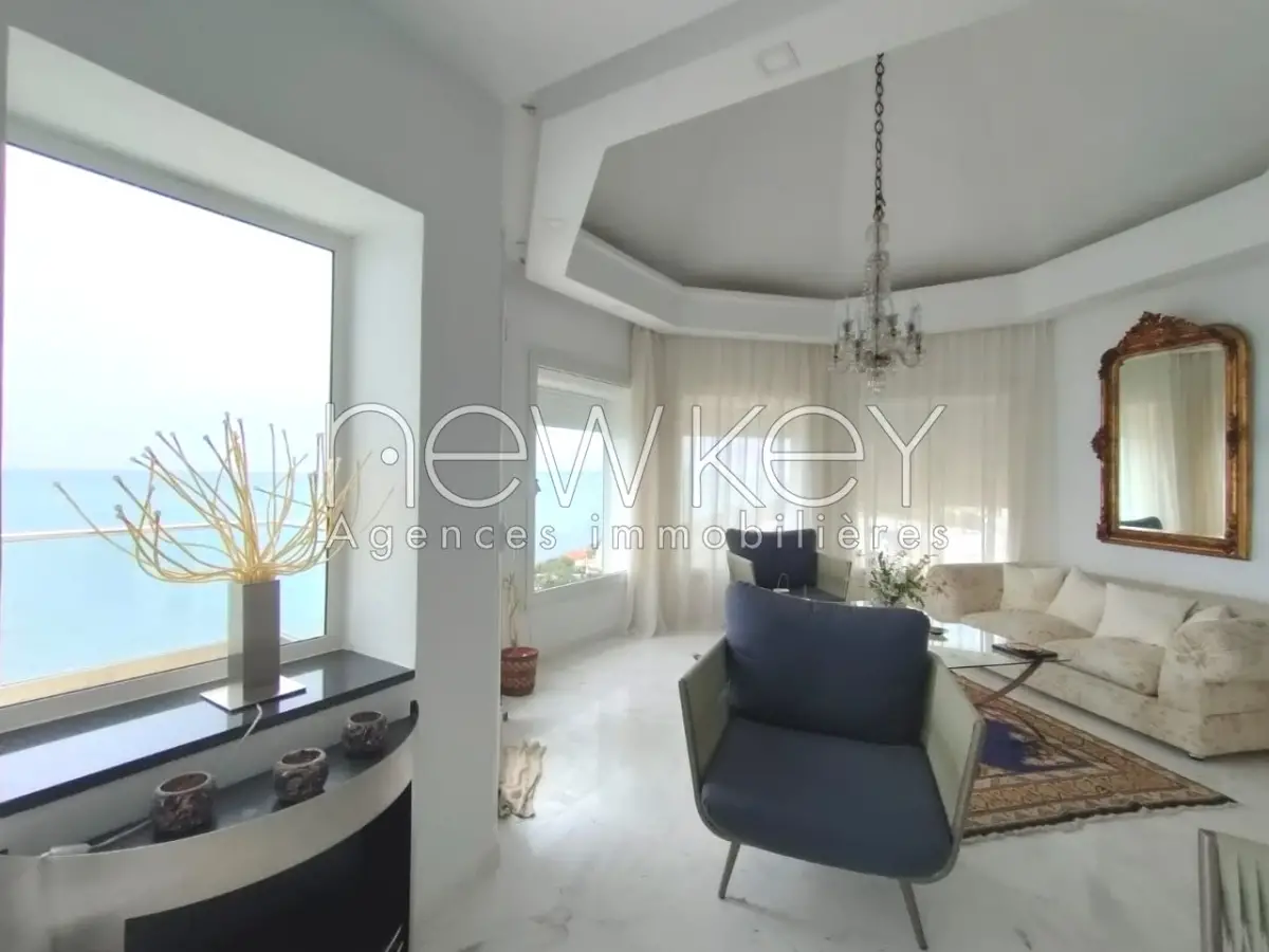 Superbe appartement plein vue mer