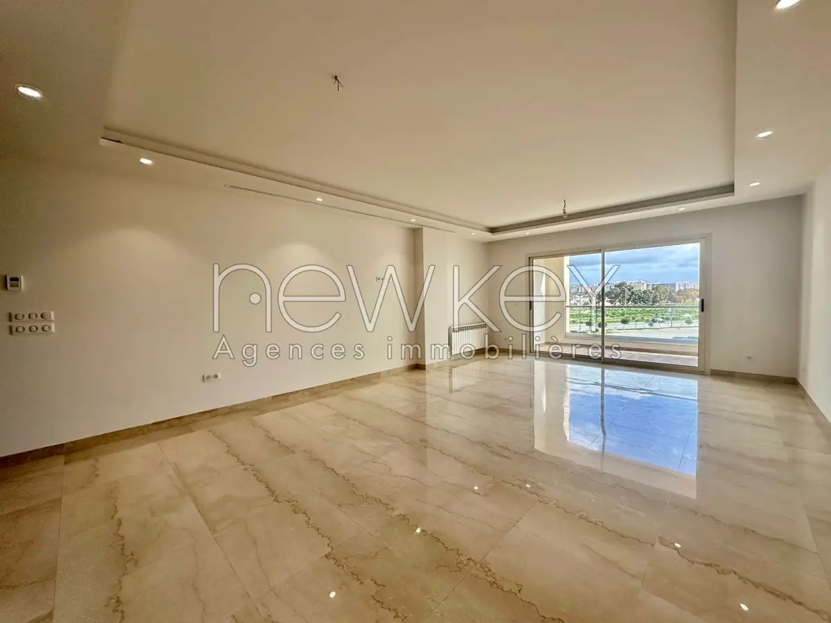 Appartement S3 neuf à louer aux Berges du Lac 2