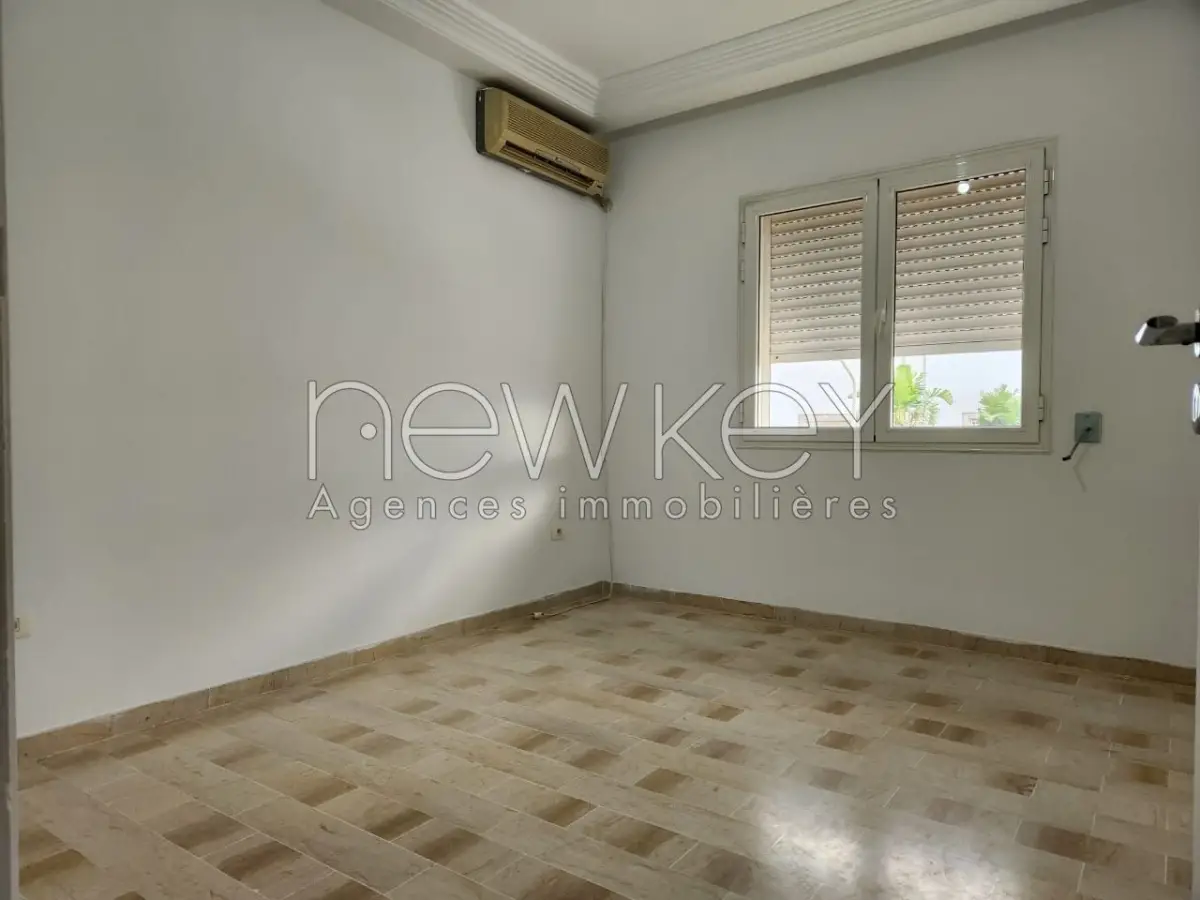 Appartement s+3 a la Marsa