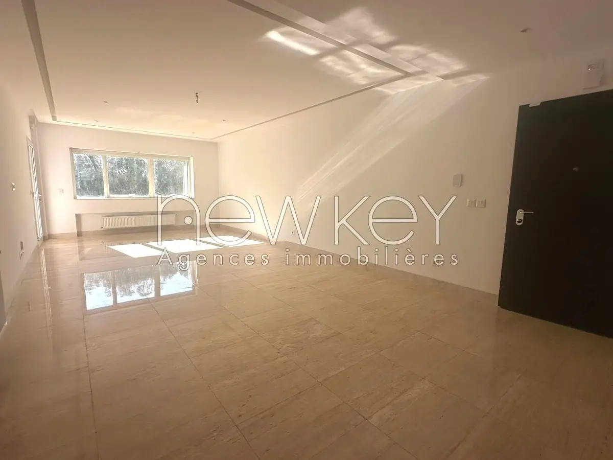 Magnifique appartement S3 à vendre aux Jardins de Carthage