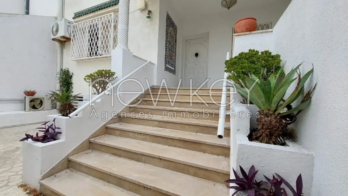Un rez-de-chaussée de villa à la Marsa