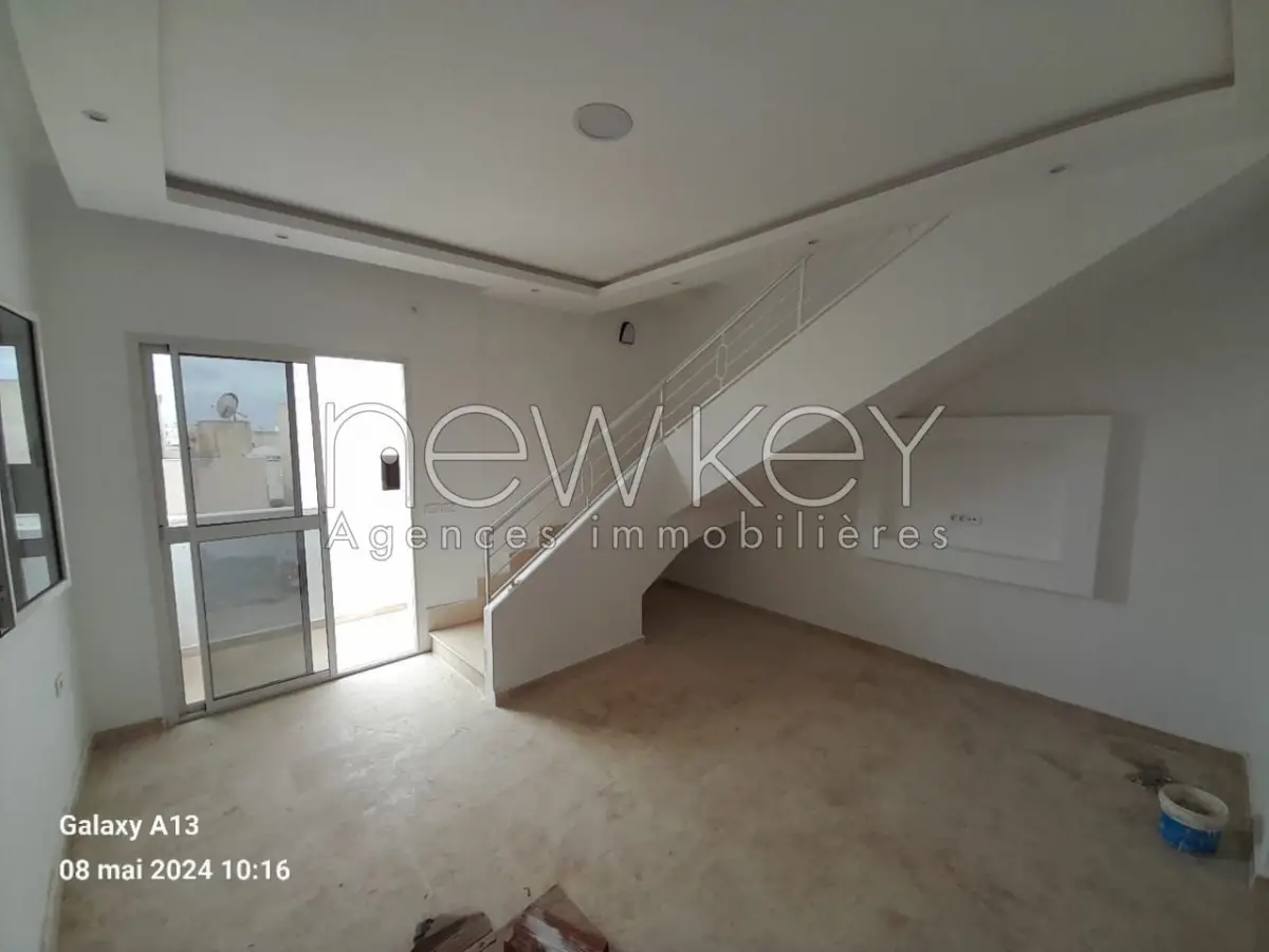 Etage de villa S3 a la Marsa
