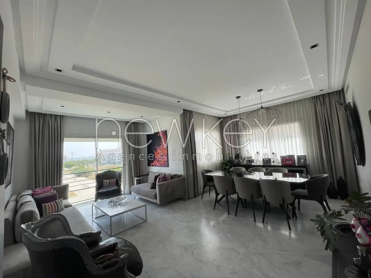 Appartement S3 meublé à louer au lac 2