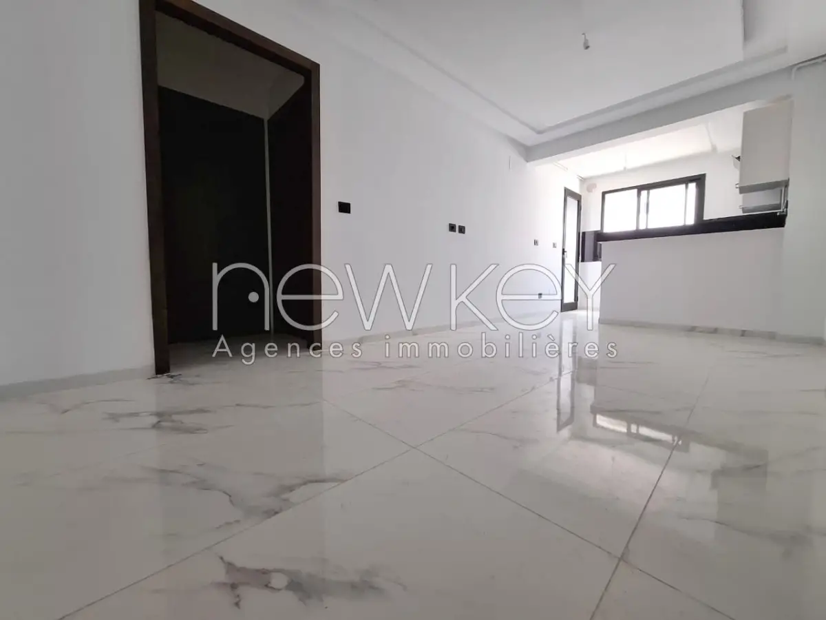 Un Appartement S+1 Neuf à louer à L'Aouina