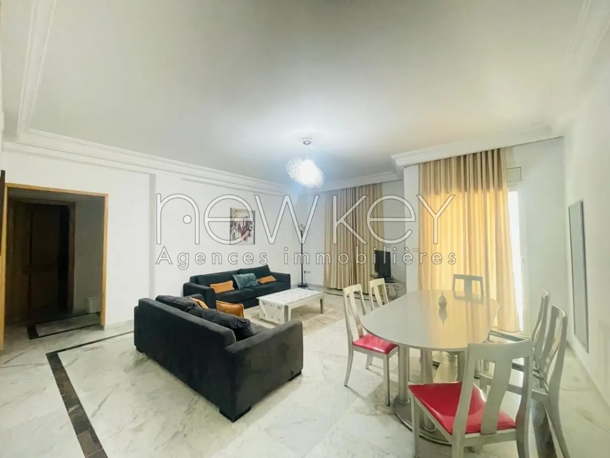 Appartement S+2 meublé à louer au lac 2