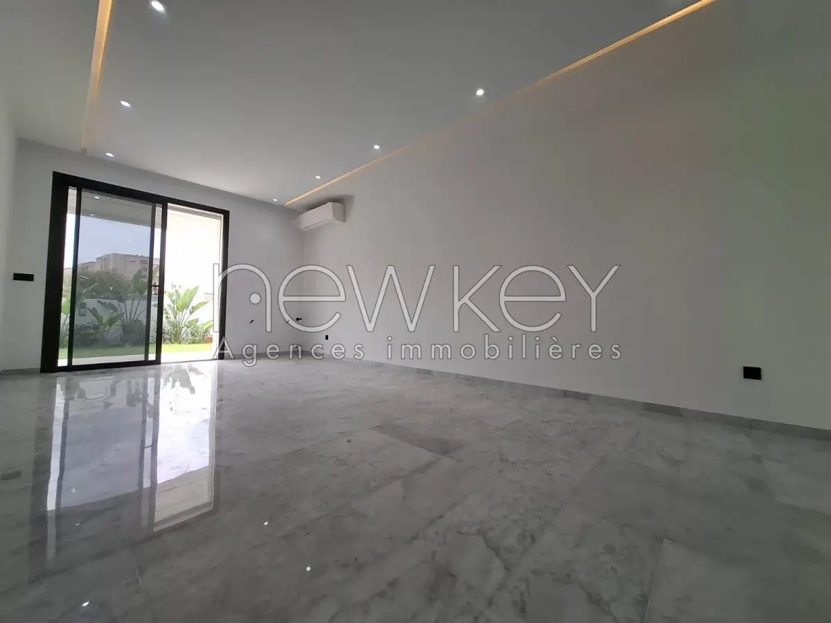 Un Appartement neuf S+2 à vendre à La Nouvelle Soukra