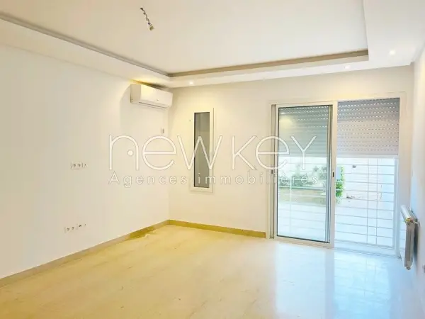 Appartement S2 avec jardin à La Soukra