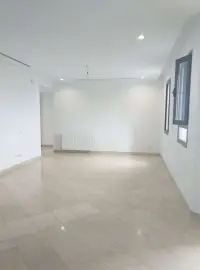 Appartement S+3 à la Marsa - 1