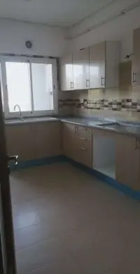 Bureau à la Soukra - 2