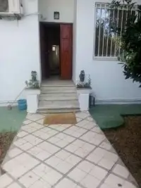 RDC de villa meublé - 1