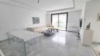 Superbe Villa avec Piscine et Jardin à La Soukra - 3