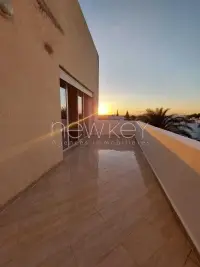 Etage de villa s+4 La Marsa - 2