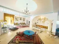 Une Belle Villa avec piscine à vendre à La Soukra - 4