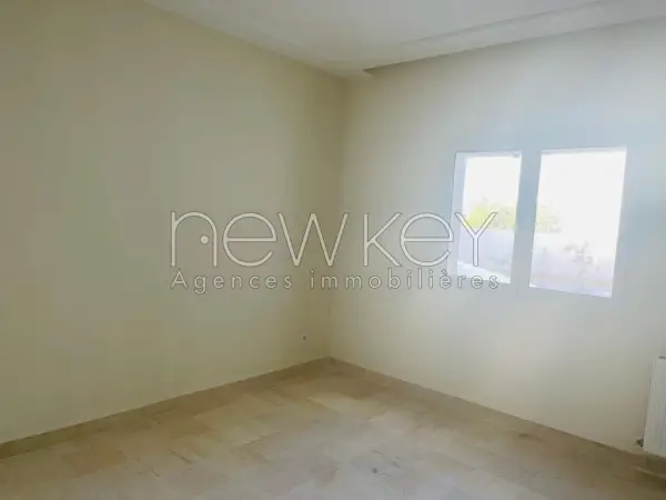 Appartement S1 à vendre à La Soukra