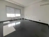 Une Belle Villa S4 avec jardin à louer à Ain Zaghouan - 4