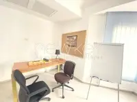 Bureau A4 à louer aux Berges du Lac 1 - 3