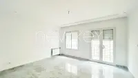 Superbe Appartement Neuf S2 avec terrasse à La Soukra - 1