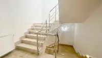 Villa jumelée avec jardin à louer à La Soukra - 4