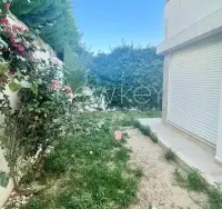 Villa jumelée avec jardin à louer à La Soukra - 1