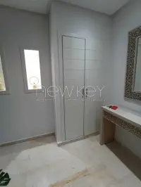 duplex s+3 meublé à la Marsa - 3