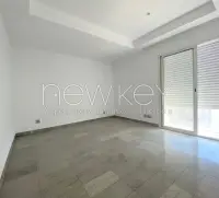 Bel Appartement S+3 à louer à La Soukra - 4