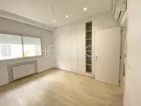 Appartement S+3 avec jardin à La Soukra - 4