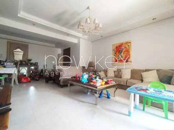Un Appartement S+2 à vendre aux Jardins de L'Aouina
