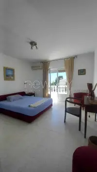 Etage de villa s+3 à carthage - 2