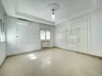Villa à usage de bureaux à louer aux Berges du Lac 2 - 5