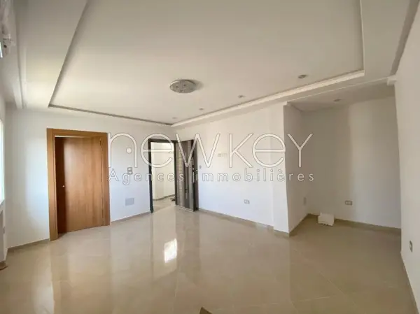 Appartement S+2 Neuf à louer au bhar Lazreg
