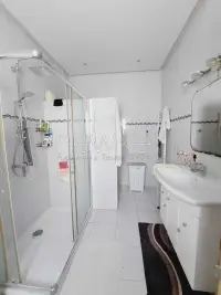 villa s+4 avec piscine à la Marsa - 4