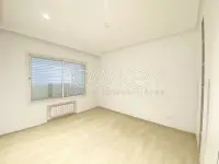 Un Bel Appartement S+3 avec terrasse à louer chotrana 1 - 4