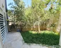 Superbe Duplex S+5 avec jardin près de Carrefour à La Soukra - 2