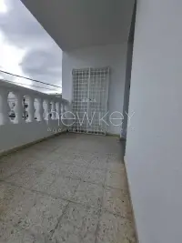 Etage de villa S+2 meublé à la Marsa - 5